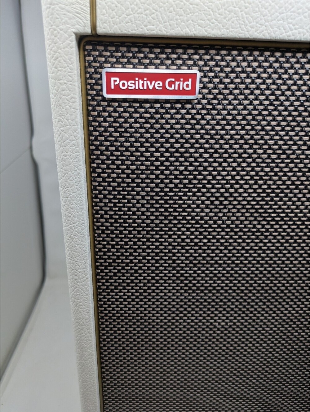 Positive Grid Spark Cab 140-watt 1 x 10-inch Powered Guitar Cabinet - Pearl - Picture 2 of 12